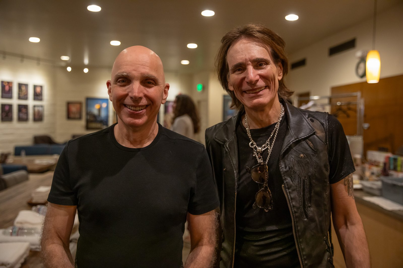 C5D_3812-JoeSatriani-SteveVai-Photo©JonLuini-scaled.jpg