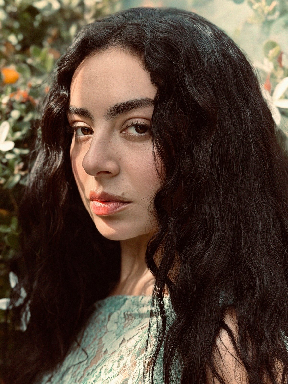 Charli-xcx_Main-Press_credit-Paul-Kooiker.jpg