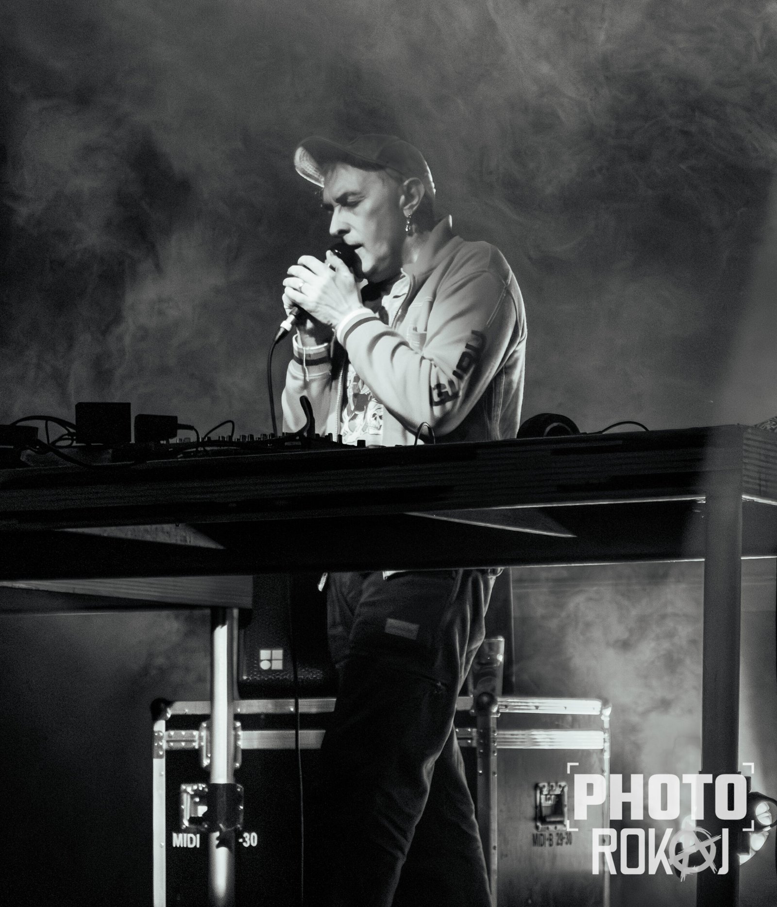 Yann-Tiersen-13-of-14-scaled.jpg